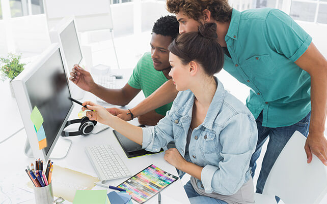 Ein_Team_von_erfahrenen_und_professionellen_Designern