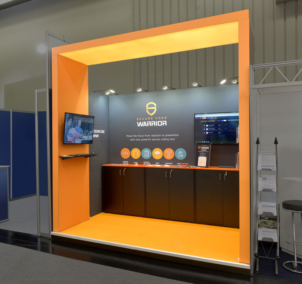 Secure Code Warrioe Messestand