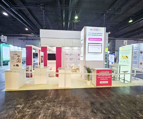 Messestand von 1-2-Taste
