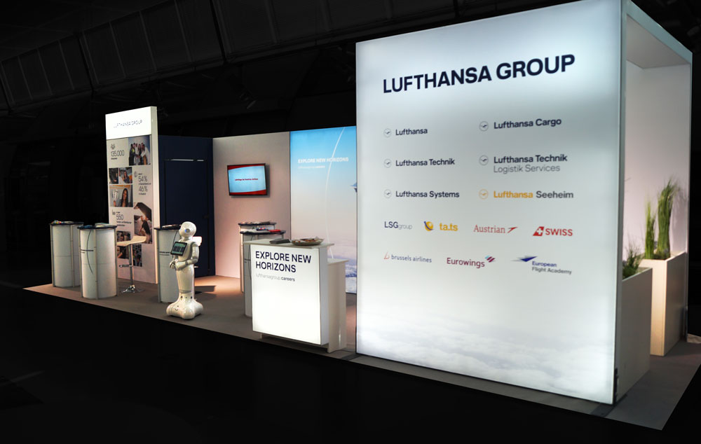 lufthansa-airport-night-frankfurt-2019
