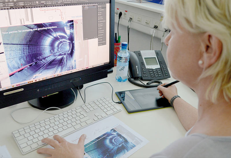 Ein_Team_von_erfahrenen_und_professionellen_Designern