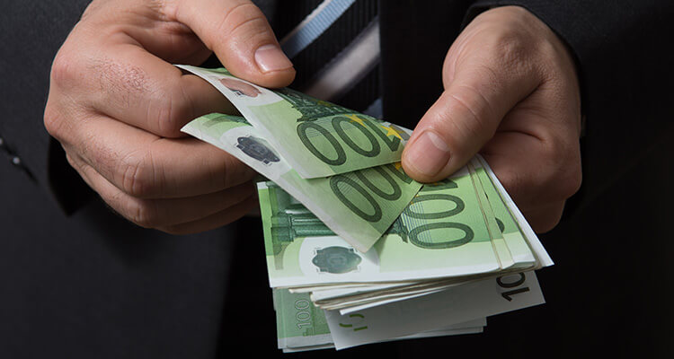 Geld-Euro-750x400px